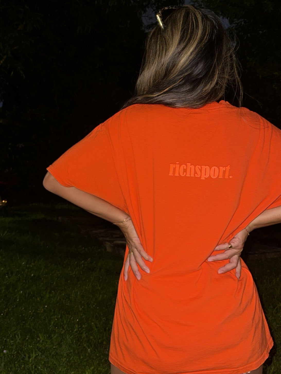 busy.watching women's tennis unisex tee orange